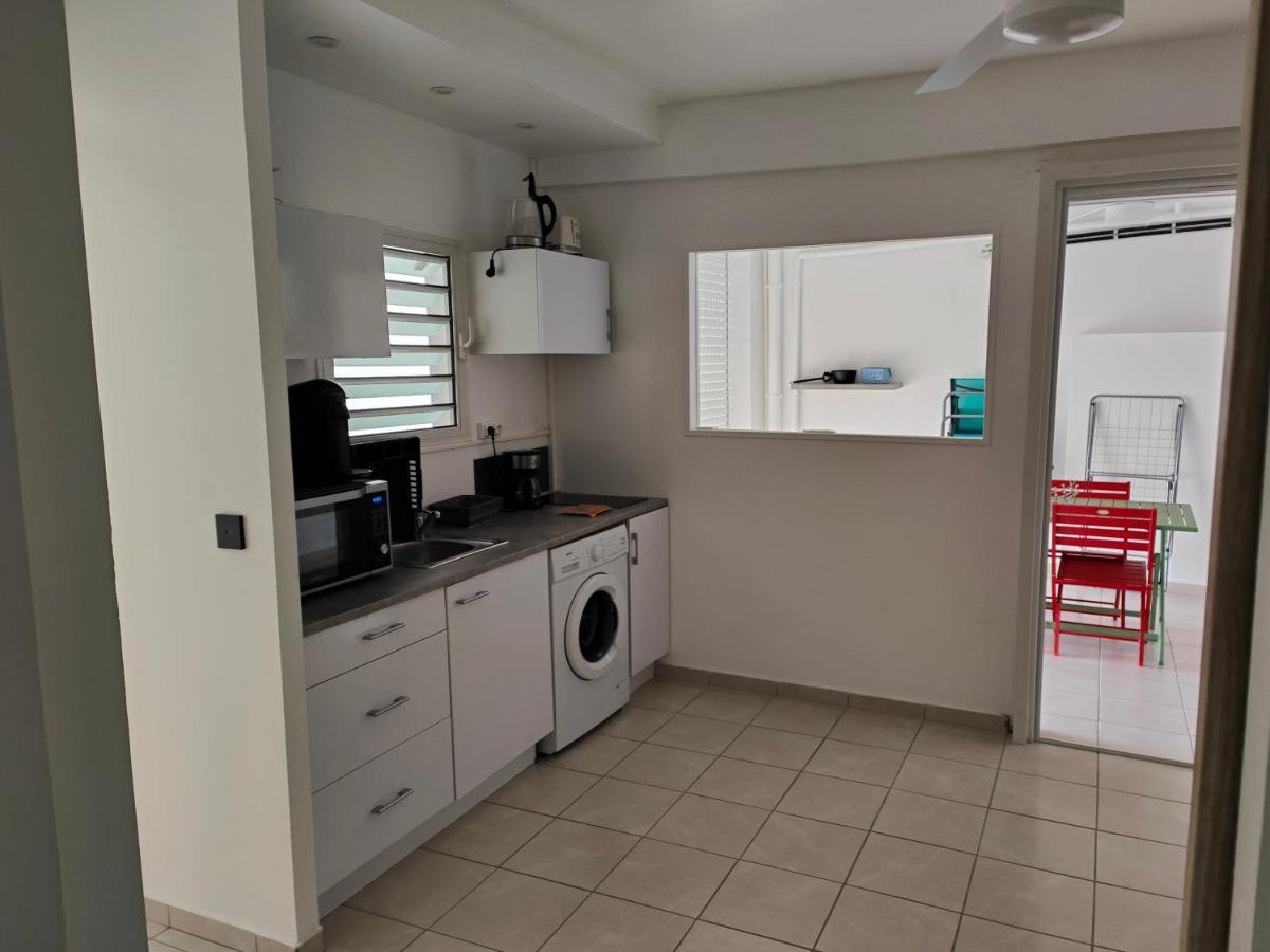 Rayon de Soleil T2 Bas de villa Sainte-Anne  Extérieur photo