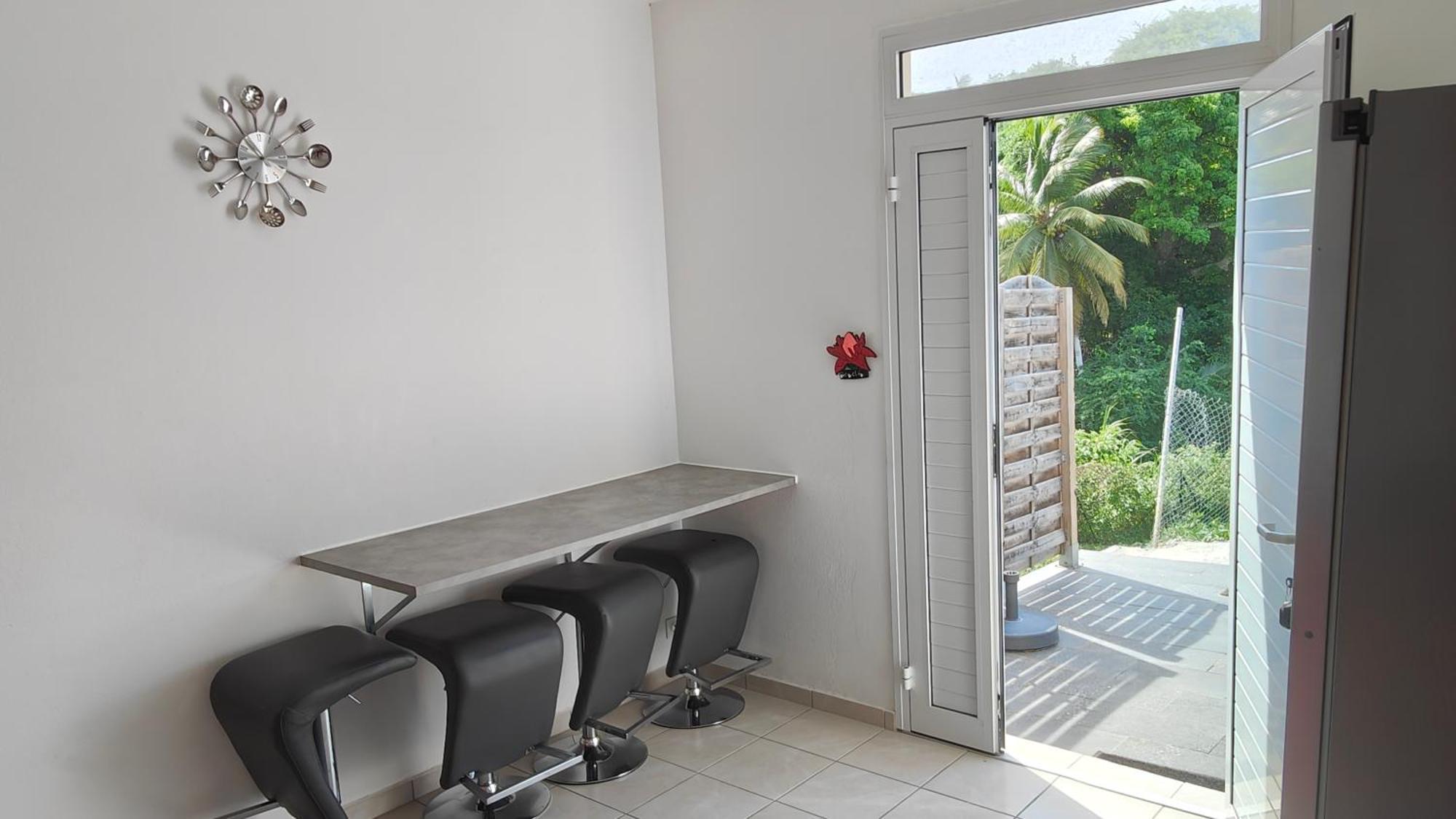 Rayon de Soleil T2 Bas de villa Sainte-Anne  Extérieur photo